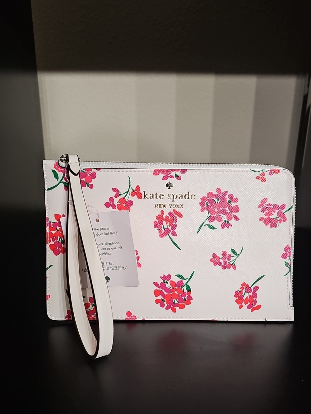 $139 kate spade Medium L-Zip Wristlet, NWT